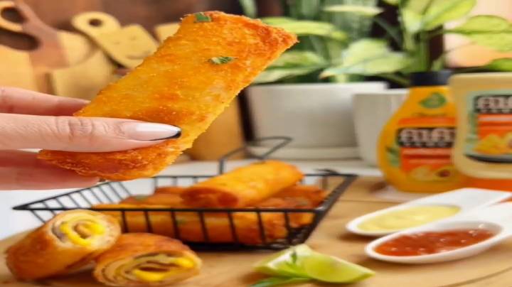 فینگرفود رول سوخاری با ژامبون